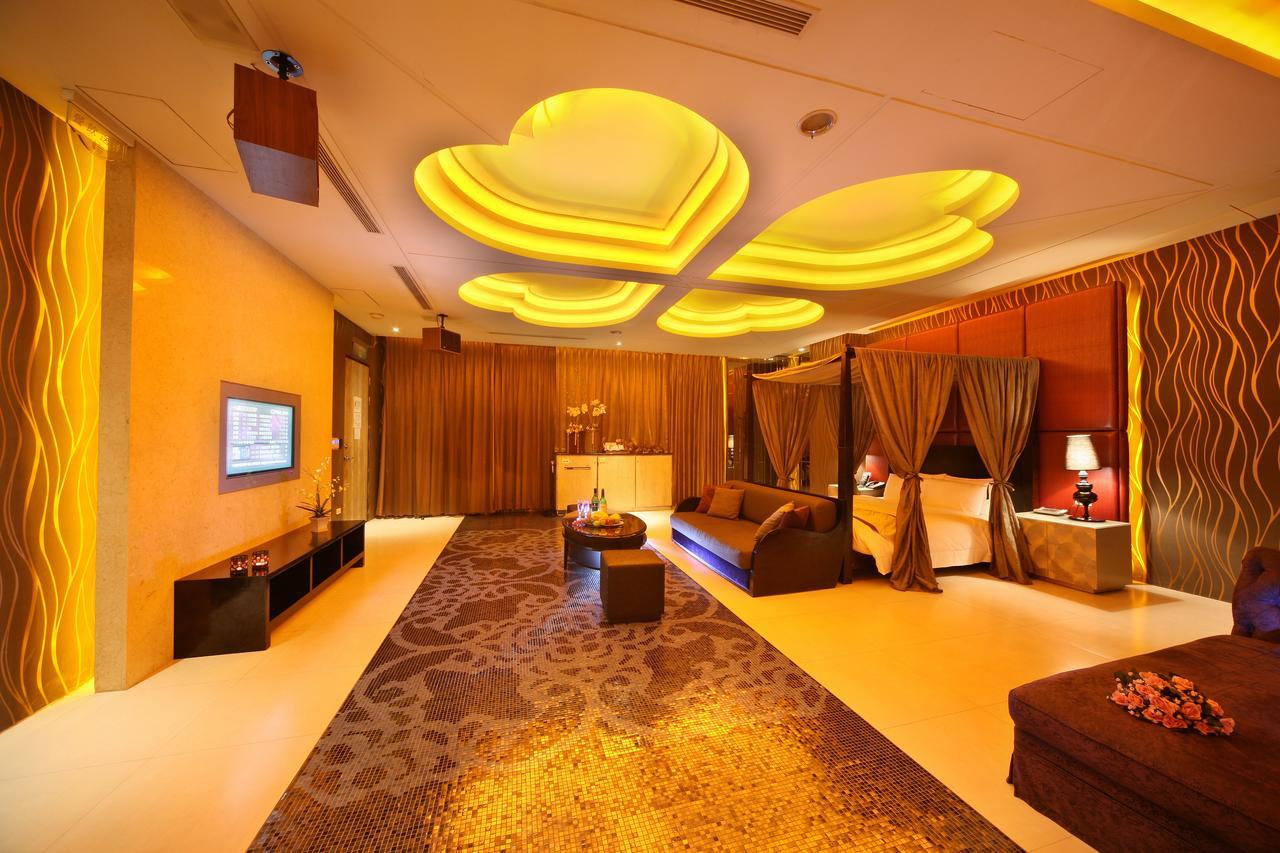 Lanshy Motel Taichung Zimmer foto